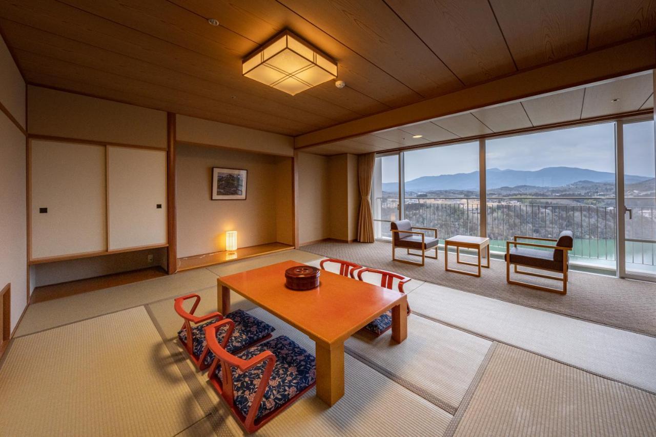 Enakyo Onsen Hotel Yuzuriha Exteriör bild