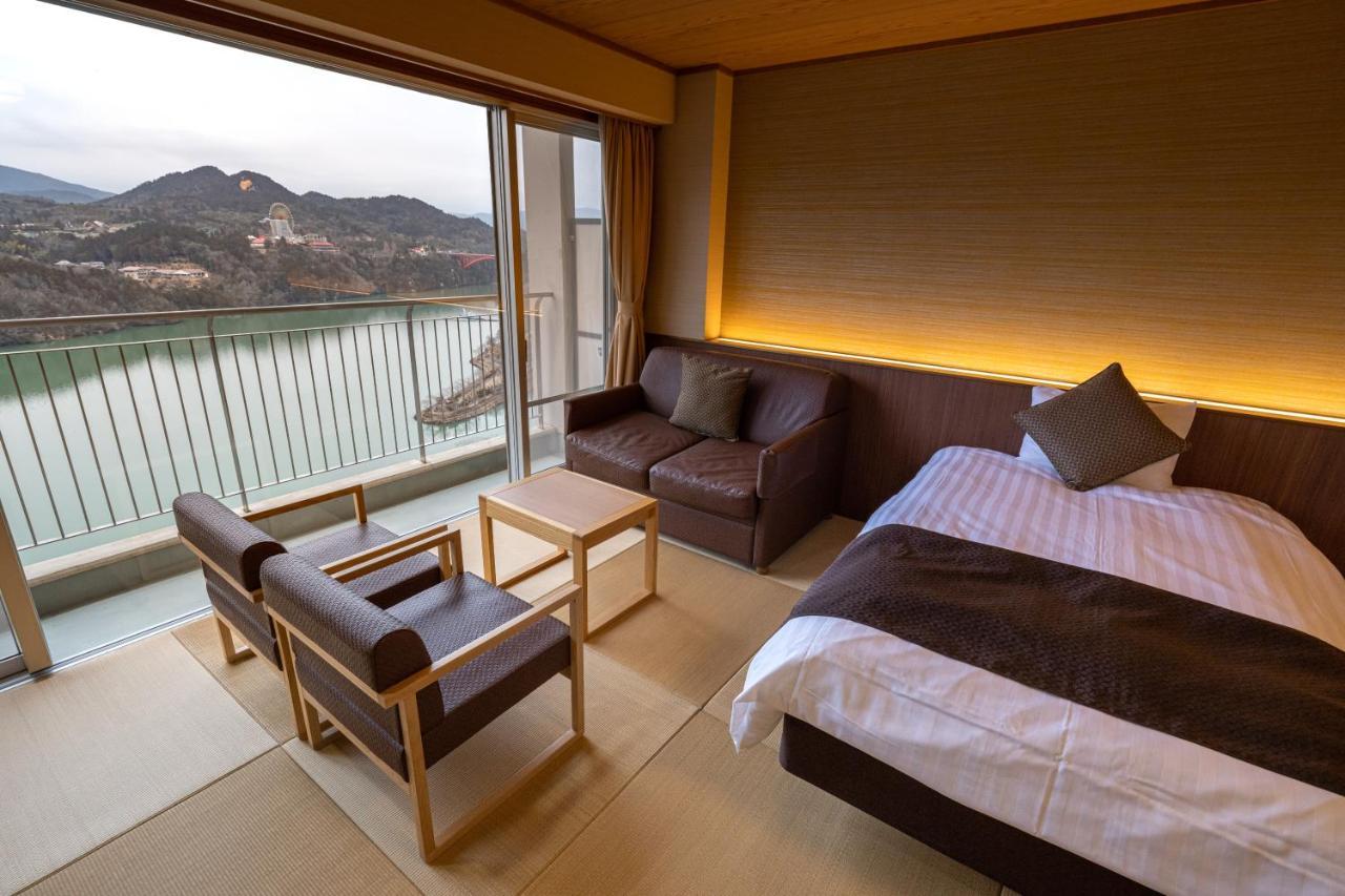 Enakyo Onsen Hotel Yuzuriha Exteriör bild
