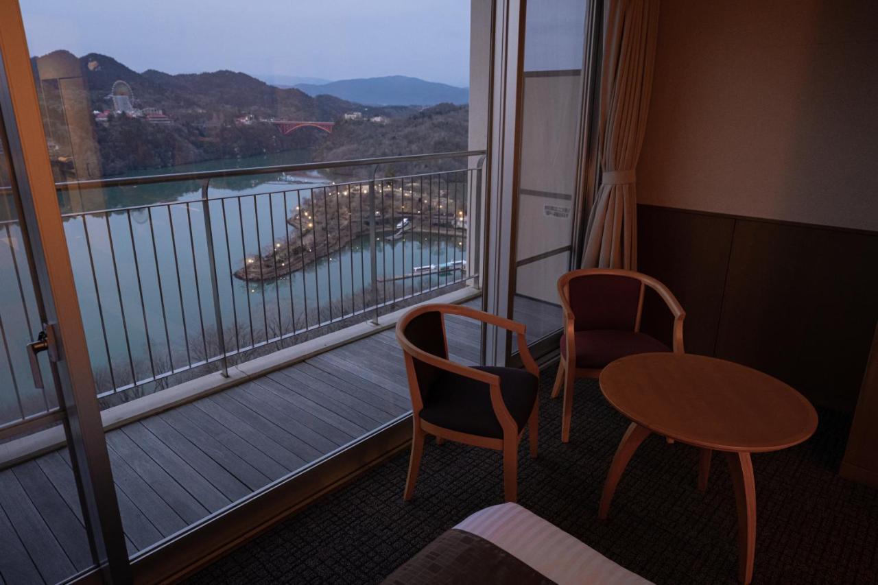 Enakyo Onsen Hotel Yuzuriha Exteriör bild