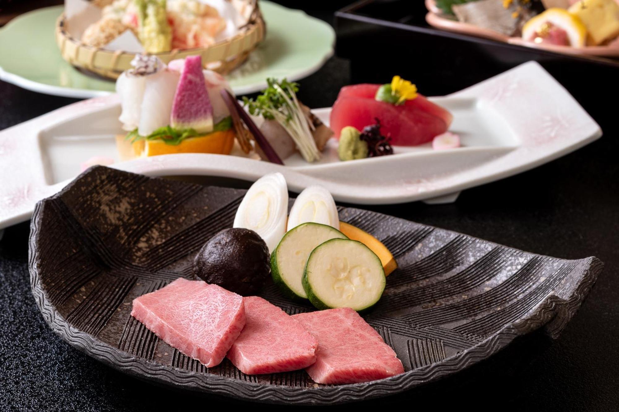 Enakyo Onsen Hotel Yuzuriha Exteriör bild